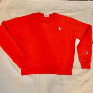 Vintage Champion Women's Bright Red Cotton Cropped Crewneck Sweatshirt